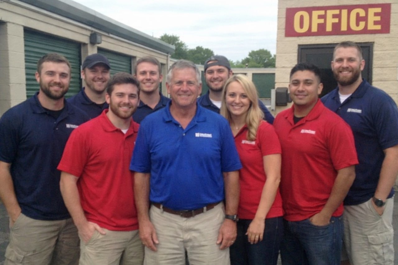 Water damage restoration professionals in Seattle, WA